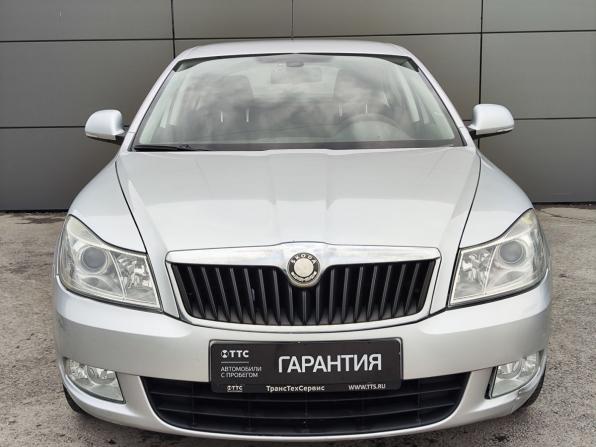 Skoda Octavia II (A5) Рестайлинг с пробегом 2009 года, цена 850 000 рублей, 131000 км, лифтбек, Автокод Объявления