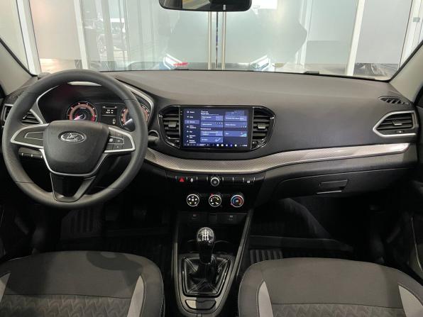 Lada (ВАЗ) Vesta I Рестайлинг (NG) с пробегом 2025 года, цена 1 349 000 рублей, 7729 км, седан, Автокод Объявления
