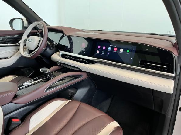 Geely Monjaro I с пробегом 2023 года, цена 3 350 000 рублей, 47336 км, внедорожник, Автокод Объявления