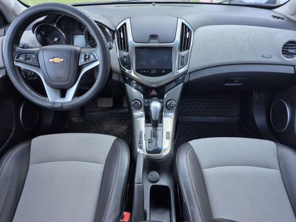 Chevrolet Cruze I Рестайлинг с пробегом 2013 года, цена 860 000 рублей, 141676 км, хэтчбек, Автокод Объявления