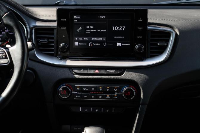 Kia Ceed III с пробегом 2021 года, цена 1 850 000 рублей, 74540 км, хэтчбек, Автокод Объявления