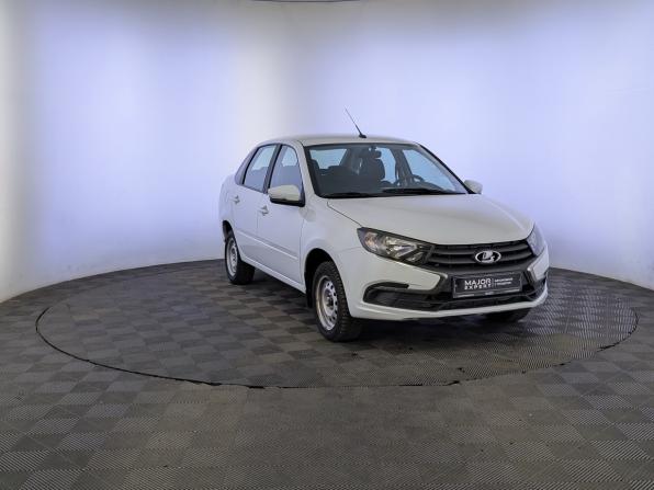 Lada (ВАЗ) Granta I Рестайлинг с пробегом 2024 года, цена 760 000 рублей, 41161 км, седан, Автокод Объявления