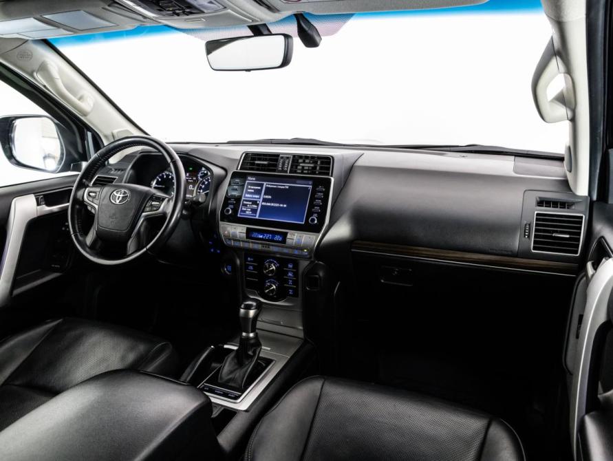 Toyota Land Cruiser Prado 150 Series Рестайлинг 3 Санкт-Петербург  - изображение 11
