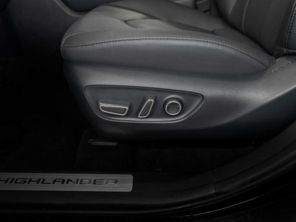 Toyota Highlander IV (XU70) с пробегом 2026 года, цена 5 850 000 рублей, 15 км, внедорожник, Автокод Объявления
