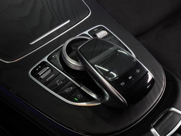Mercedes-Benz E-Класс V (W213 S213 C238) с пробегом 2019 года, цена 3 470 000 рублей, 75022 км, седан, Автокод Объявления