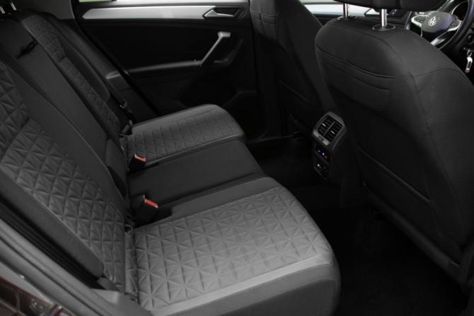 Volkswagen Tiguan II Рестайлинг с пробегом 2021 года, цена 3 750 000 рублей, 38434 км, внедорожник, Автокод Объявления