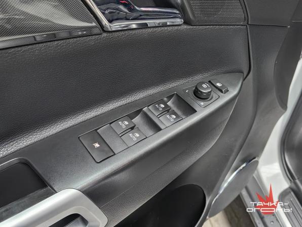 Opel Antara I Рестайлинг с пробегом 2014 года, цена 1 220 000 рублей, 130000 км, внедорожник, Автокод Объявления