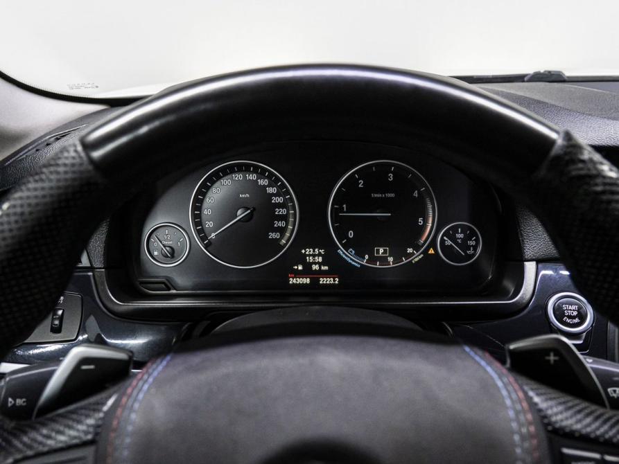 BMW 5 серии VI (F10/F11/F07) Тюмень  - изображение 23