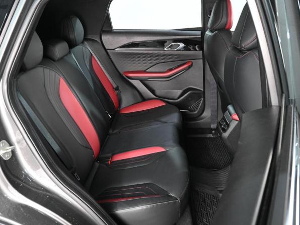 Geely Coolray I Рестайлинг с пробегом 2024 года, цена 2 239 000 рублей, 41600 км, внедорожник, Автокод Объявления
