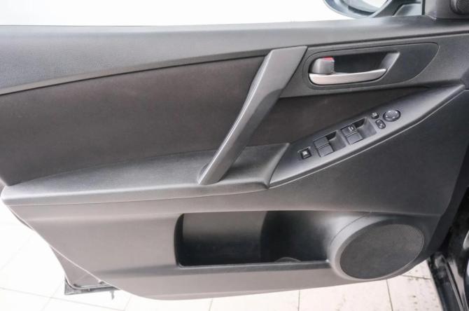 Mazda 3 II (BL) с пробегом 2011 года, цена 899 000 рублей, 245000 км, седан, Автокод Объявления