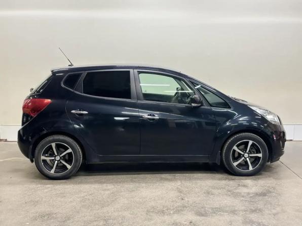 Kia Venga I с пробегом 2011 года, цена 877 000 рублей, 101661 км, компактвэн, Автокод Объявления