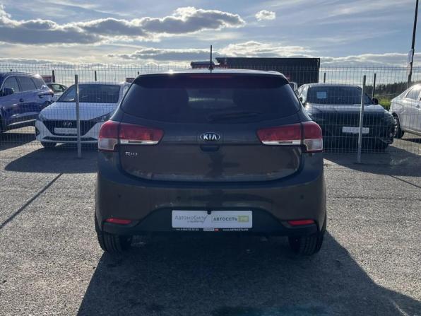Kia Rio III Рестайлинг с пробегом 2016 года, цена 1 177 500 рублей, 97092 км, хэтчбек, Автокод Объявления
