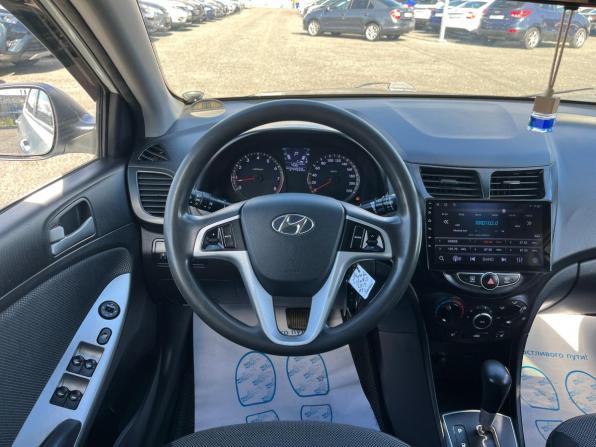 Hyundai Solaris I с пробегом 2013 года, цена 727 000 рублей, 244553 км, седан, Автокод Объявления