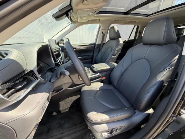 Toyota Highlander IV (XU70) с пробегом 2026 года, цена 5 549 000 рублей, 11 км, внедорожник, Автокод Объявления