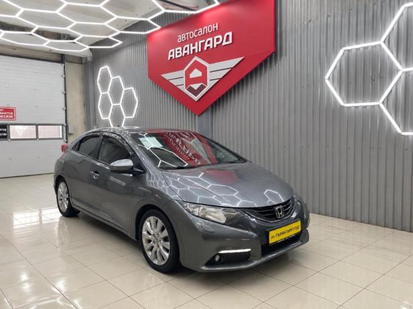 Honda Civic IX с пробегом 2012 года, цена 1 015 000 рублей, 226810 км, хэтчбек, Автокод Объявления