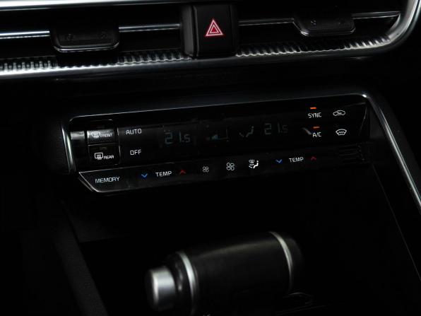 Kia K5 III с пробегом 2021 года, цена 2 398 000 рублей, 98551 км, седан, Автокод Объявления