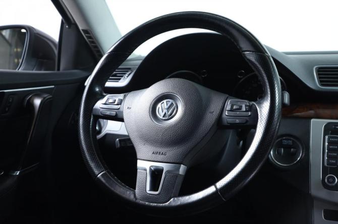 Volkswagen Passat B7 с пробегом 2011 года, цена 1 099 000 рублей, 194000 км, седан, Автокод Объявления
