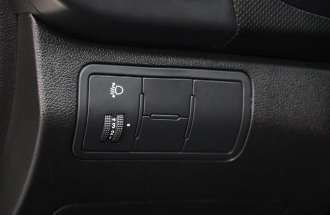 Hyundai Solaris I Рестайлинг с пробегом 2015 года, цена 1 025 250 рублей, 210699 км, седан, Автокод Объявления