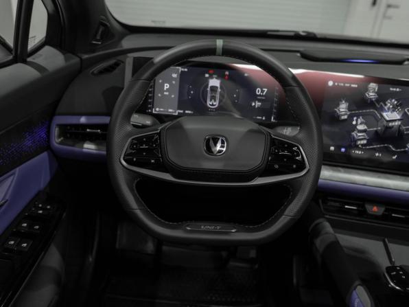 Changan UNI-T I Рестайлинг с пробегом 2023 года, цена 2 395 000 рублей, 6414 км, внедорожник, Автокод Объявления