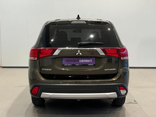 Mitsubishi Outlander III Рестайлинг 3 с пробегом 2018 года, цена 1 870 000 рублей, 101482 км, внедорожник, Автокод Объявления