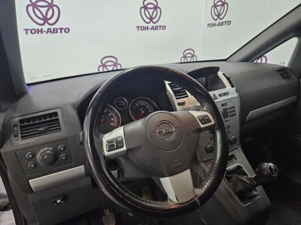 Opel Zafira B Рестайлинг с пробегом 2012 года, цена 634 000 рублей, 300927 км, минивэн, Автокод Объявления