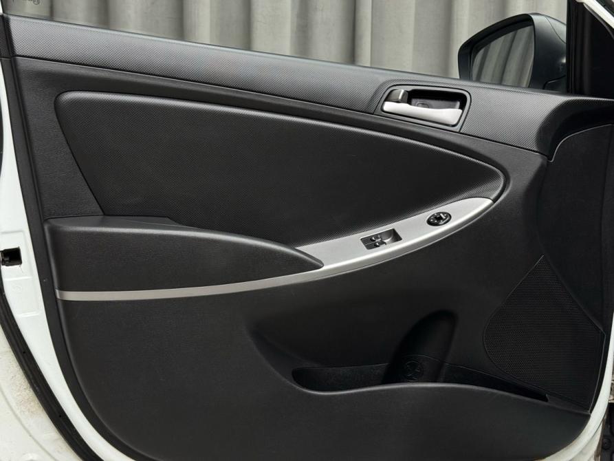 Hyundai Solaris I Рестайлинг Ижевск  - изображение 22