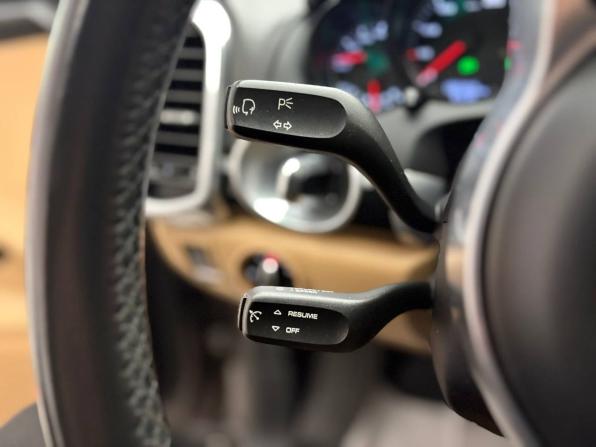 Porsche Cayenne II Рестайлинг (958) с пробегом 2017 года, цена 3 989 000 рублей, 138000 км, внедорожник, Автокод Объявления