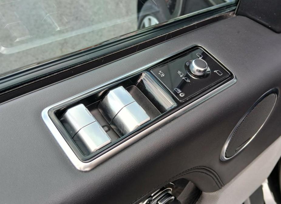Land Rover Range Rover IV Рестайлинг Екатеринбург  - изображение 27