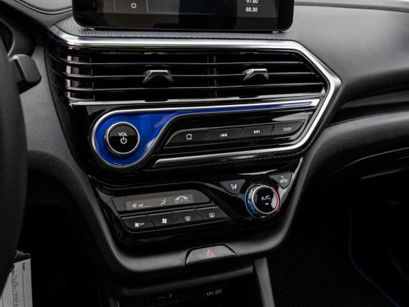 Changan Alsvin с пробегом 2023 года, цена 1 120 000 рублей, 35095 км, седан, Автокод Объявления