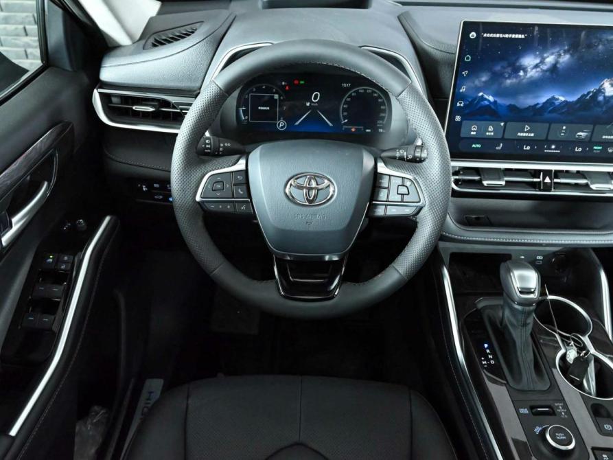 Toyota Highlander IV (XU70) Екатеринбург  - изображение 18