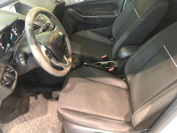 Ford Fiesta Mk6 Рестайлинг с пробегом 2016 года, цена 755 000 рублей, 151700 км, седан, Автокод Объявления