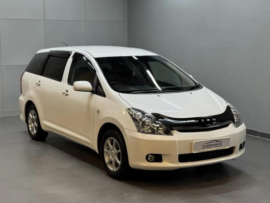 Toyota Wish I Рестайлинг Красноярск  - изображение 3