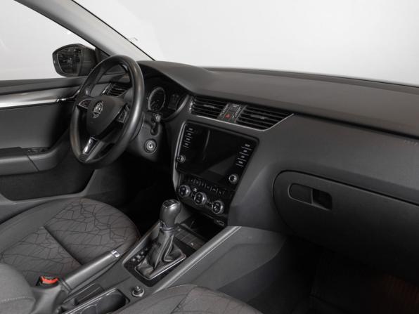 Skoda Octavia III (A7) Рестайлинг с пробегом 2019 года, цена 2 174 584 рубля, 96721 км, лифтбек, Автокод Объявления