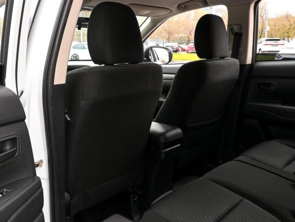 Mitsubishi Outlander III Рестайлинг 2 с пробегом 2015 года, цена 1 819 800 рублей, 73807 км, внедорожник, Автокод Объявления