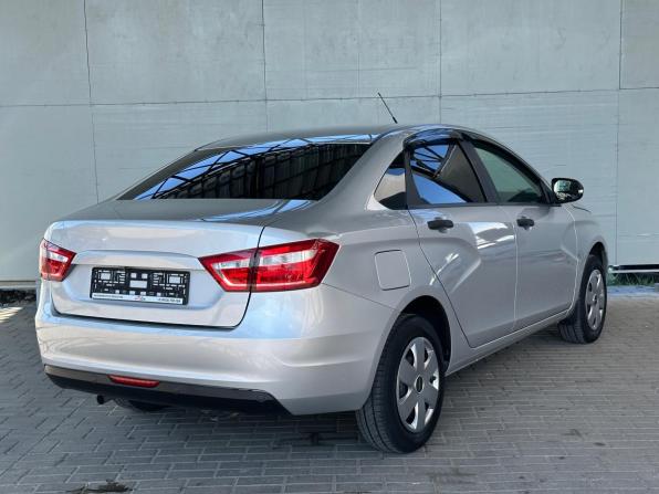 Lada (ВАЗ) Vesta I с пробегом 2021 года, цена 1 100 000 рублей, 64488 км, седан, Автокод Объявления