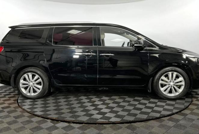Kia Carnival III с пробегом 2017 года, цена 2 600 000 рублей, 173518 км, минивэн, Автокод Объявления
