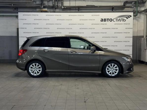 Mercedes-Benz B-Класс II (W246) с пробегом 2012 года, цена 899 000 рублей, 171000 км, хэтчбек, Автокод Объявления
