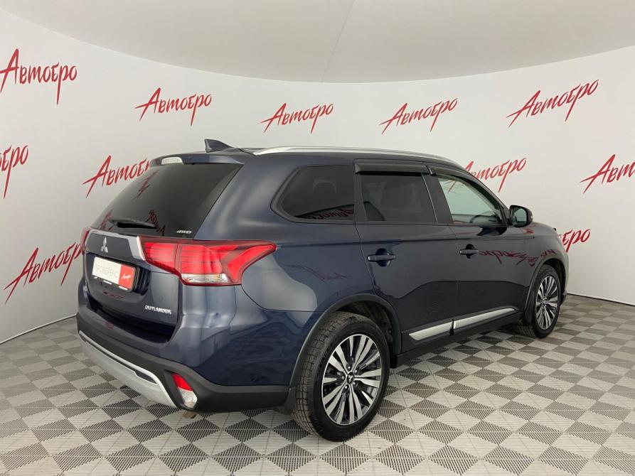 Mitsubishi Outlander III Рестайлинг 3 Псков  - изображение 5