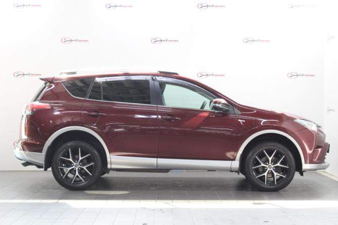 Toyota RAV4 IV (XA40) Рестайлинг с пробегом 2016 года, цена 2 600 000 рублей, 47431 км, внедорожник, Автокод Объявления