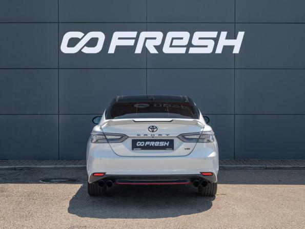 Toyota Camry VIII (XV70) с пробегом 2020 года, цена 2 835 000 рублей, 122101 км, седан, Автокод Объявления