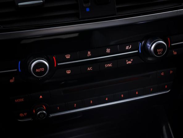 BMW X4 I (F26) с пробегом 2017 года, цена 3 100 000 рублей, 87416 км, внедорожник, Автокод Объявления