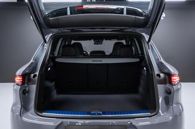 Новый Porsche Cayenne III Рестайлинг 2026 года, цена 18 200 000 рублей, внедорожник, Автокод Объявления