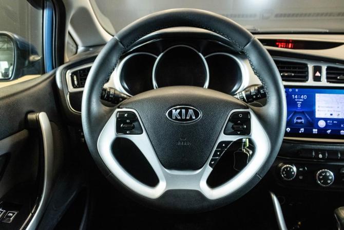 Kia Ceed II с пробегом 2013 года, цена 999 000 рублей, 189621 км, универсал, Автокод Объявления