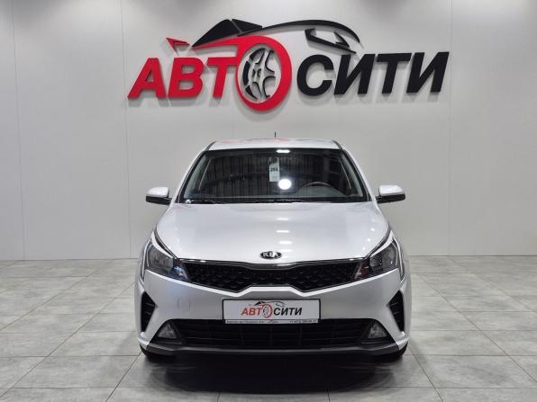 Kia Rio IV Рестайлинг с пробегом 2021 года, цена 1 979 000 рублей, 14000 км, седан, Автокод Объявления