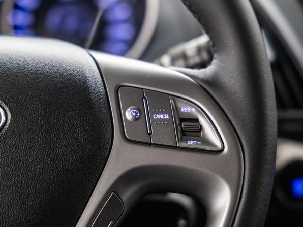 Hyundai ix35 I Рестайлинг с пробегом 2014 года, цена 1 198 000 рублей, 211823 км, внедорожник, Автокод Объявления