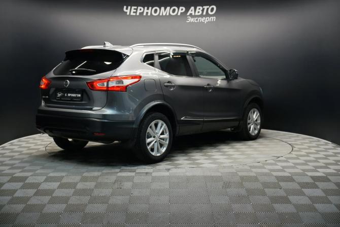 Nissan Qashqai II с пробегом 2017 года, цена 1 690 000 рублей, 160500 км, внедорожник, Автокод Объявления