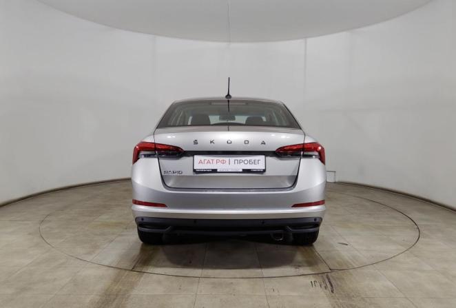 Skoda Rapid II с пробегом 2021 года, цена 1 630 000 рублей, 114162 км, лифтбек, Автокод Объявления
