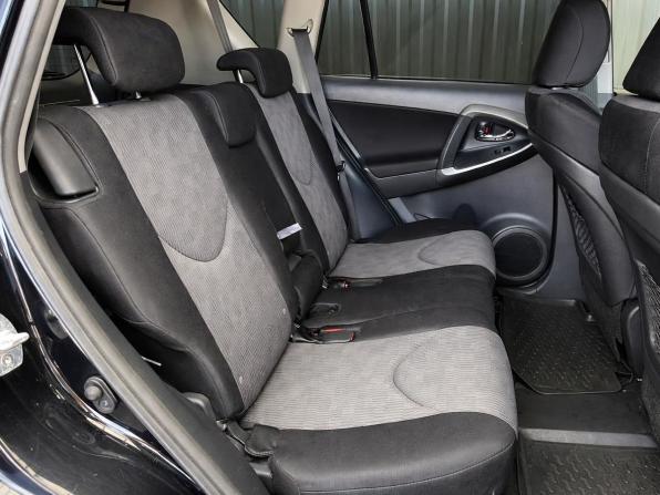 Toyota RAV4 III (XA30) Рестайлинг с пробегом 2012 года, цена 1 385 000 рублей, 208161 км, внедорожник, Автокод Объявления