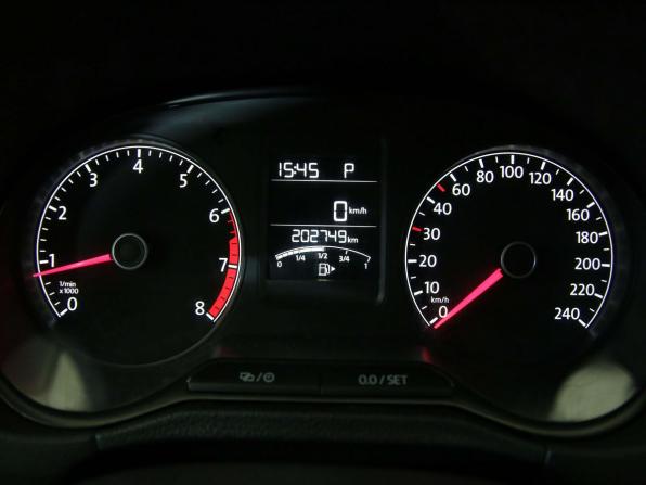 Volkswagen Polo V Рестайлинг с пробегом 2015 года, цена 745 000 рублей, 202721 км, седан, Автокод Объявления