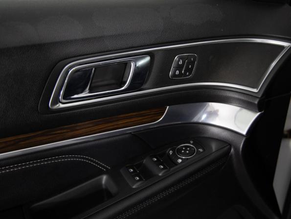 Ford Explorer V Рестайлинг 2 с пробегом 2019 года, цена 2 799 000 рублей, 168376 км, внедорожник, Автокод Объявления